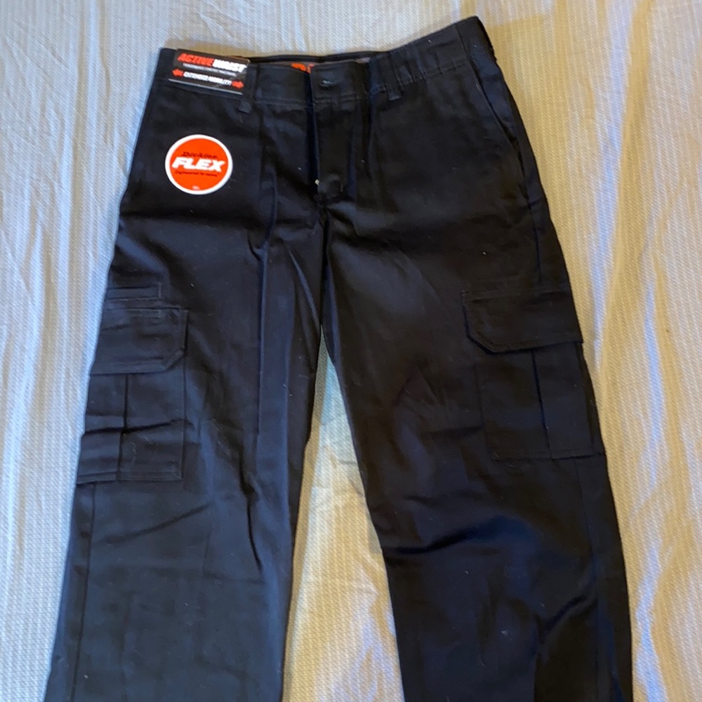 NWT Dickies flex cargo work pants straight leg